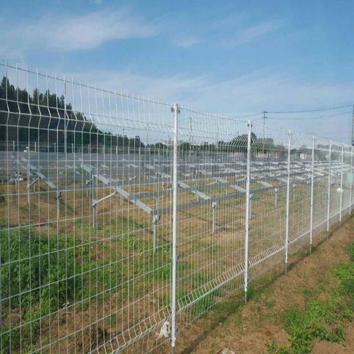 Gard pentru fermele solare